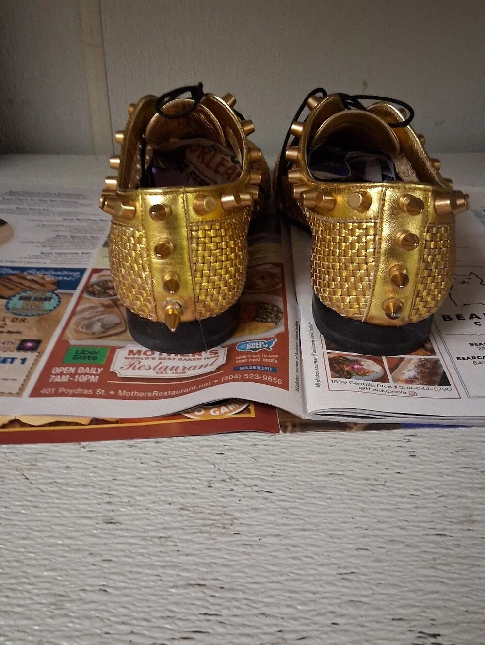 Gucci Gold Woven Men's Lace-Up Dress Shoes With Spikes